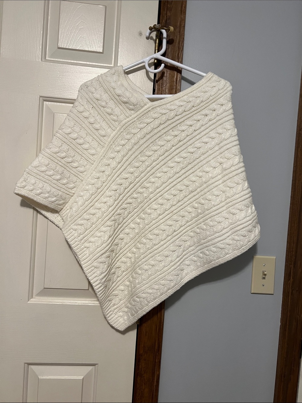 Ann Taylor Cream Cable-Knit Poncho